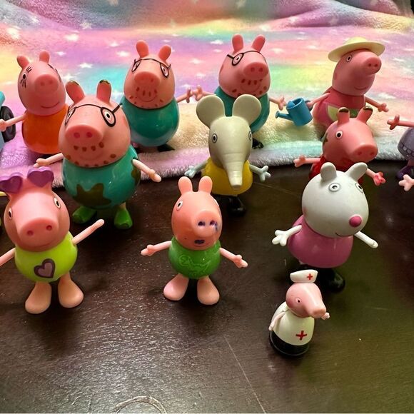 Peppa pig lot figures - Picture 8 of 8